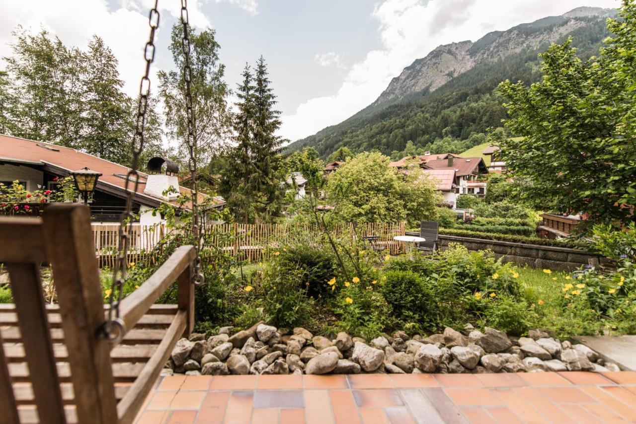 Ferienwohnungen Alpentraum - Haus Stefanz Оберстдорф Экстерьер фото